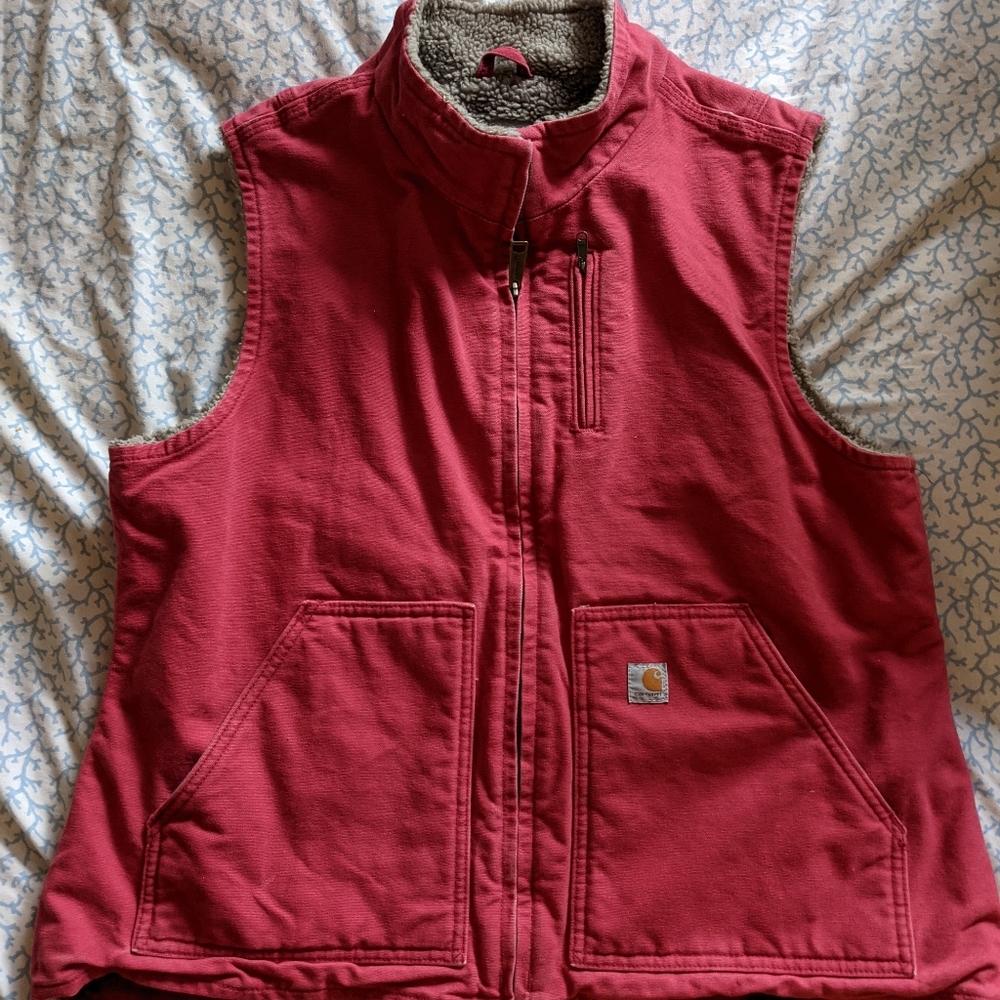 Rare vintage hot pink Sherpa lined Carhartt vest